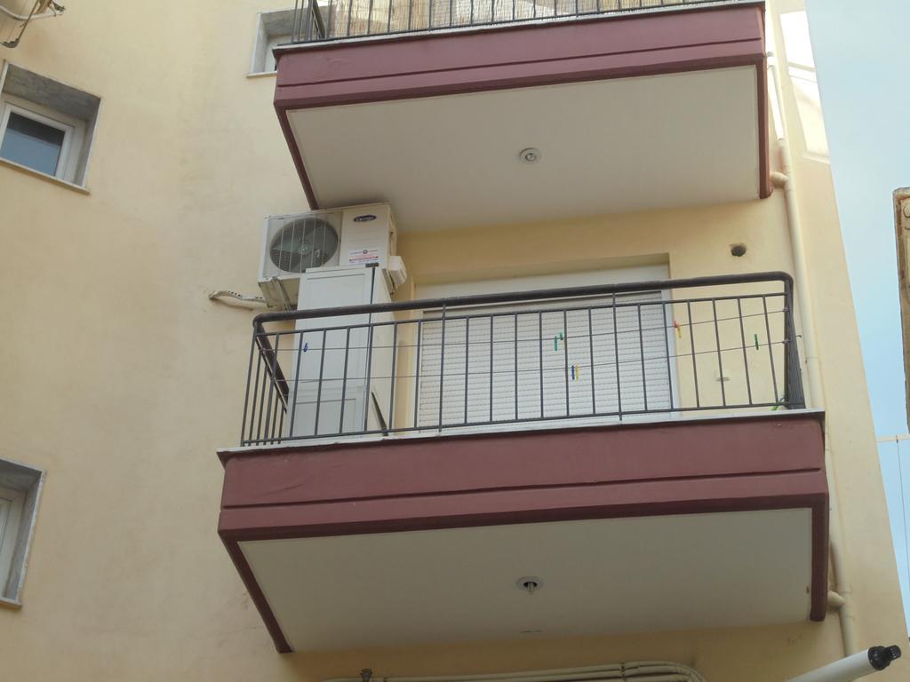Konstantinos'S Luxury Studio Thessaloniki Exterior photo